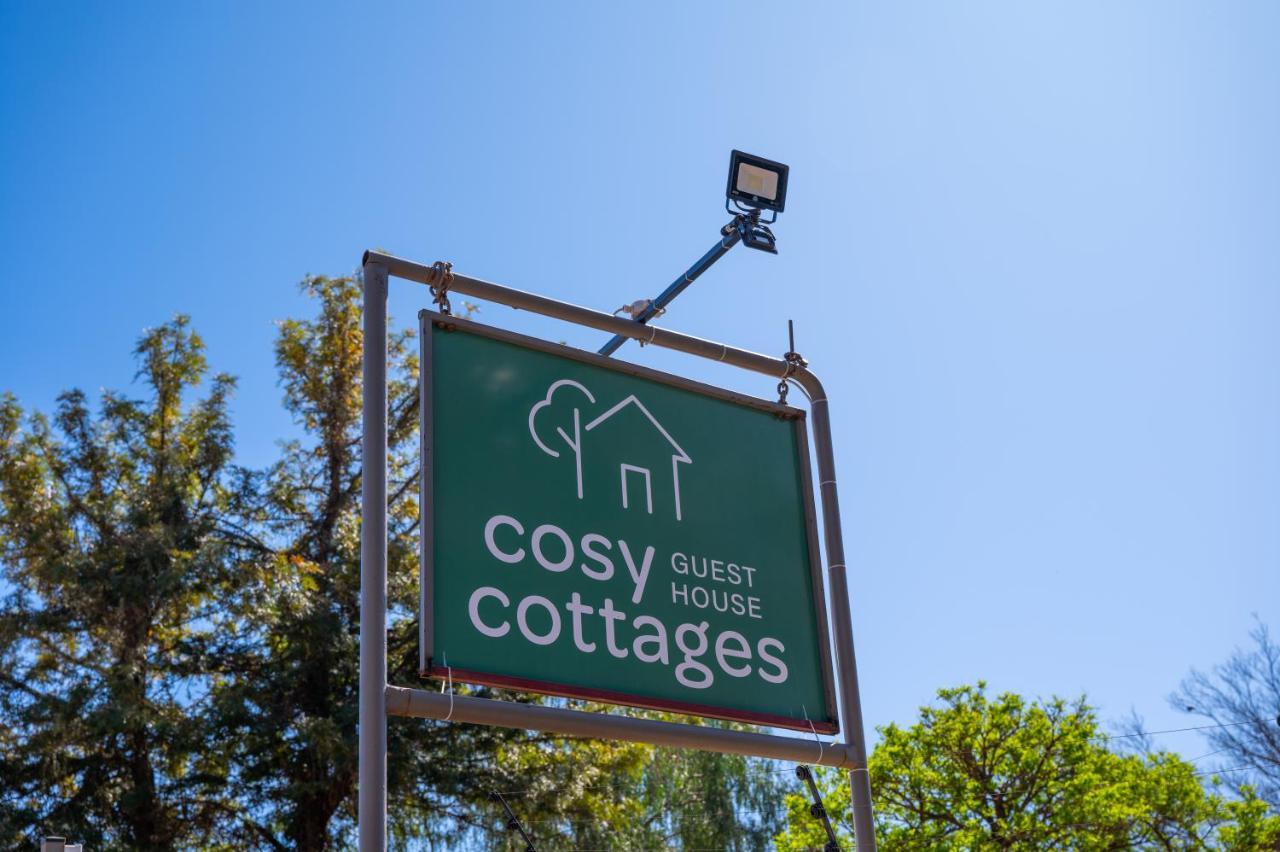 Cosy Cottages Guesthouse Potchefstroom Esterno foto