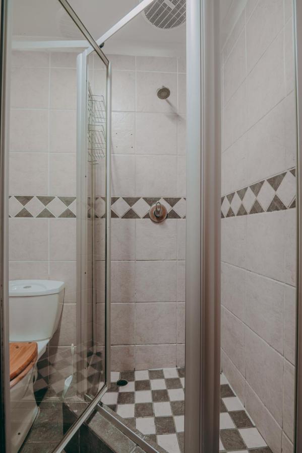 Cosy Cottages Guesthouse Potchefstroom Esterno foto